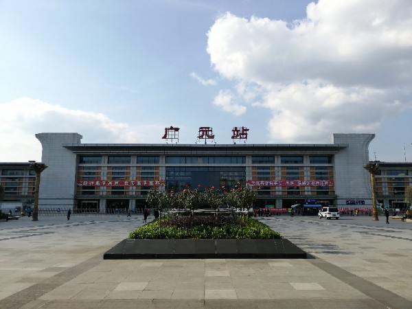 深圳到广元物流公司|深圳到广元专线|气垫车运输